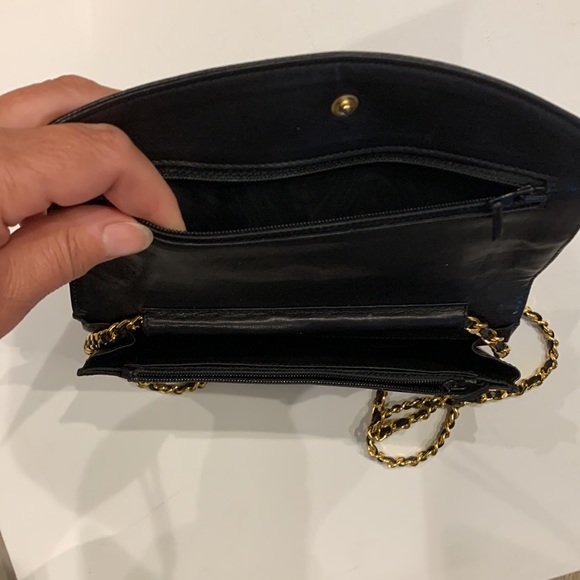 🦄🖤 CHANEL RARE Vintage “3 Series” Secret Wallet Chain WOC Leather Gold HW Bag - Picture 15 of 16